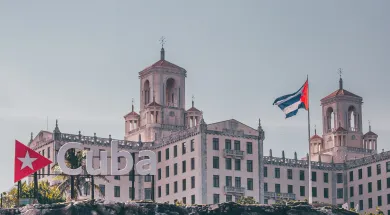 Куба открывает двери для туристов